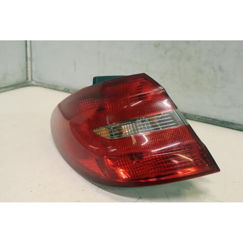A2468200164 Piloto trasero izquierdo comprar Girona