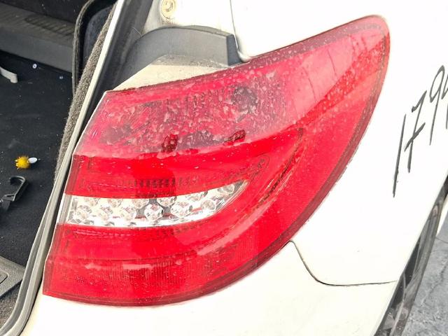 Piloto trasero derecho A2468200664 MERCEDES