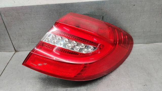 Piloto trasero derecho A2468200664 MERCEDES
