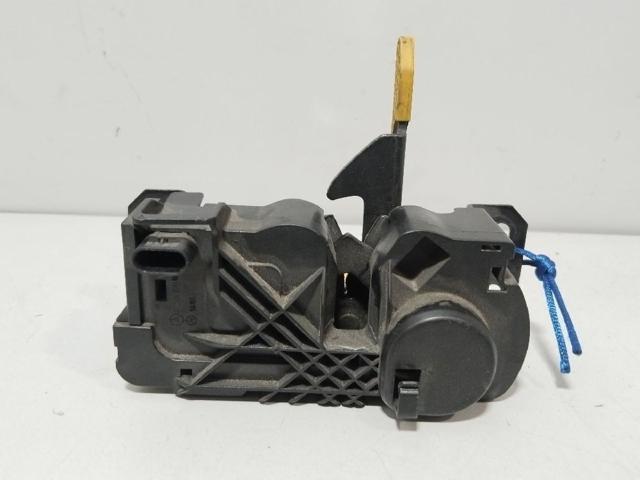 A2468700558 Sensor de apertura de capó  en stock Castellón