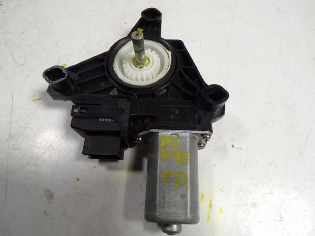 A2469063200 Motor del elevalunas de la puerta trasera derecha  comprar en Pontevedra