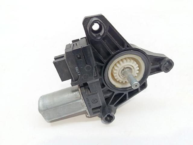 MERCEDES A2469063200 Motor del elevalunas de la puerta trasera derecha  comprar en Ponferrada