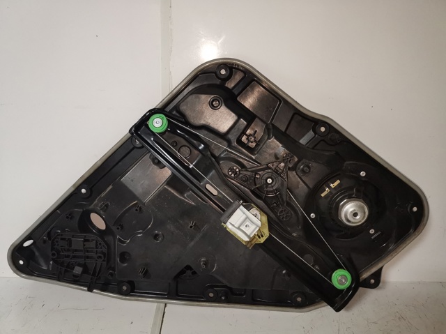 A2469063200 Motor del elevalunas de la puerta trasera derecha  comprar en Reus