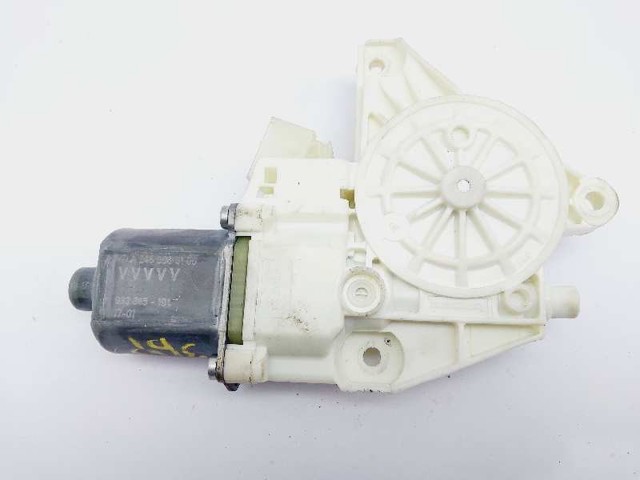 A2469065100 Motor del elevalunas de la puerta delantera izquierda  disponible Burgos