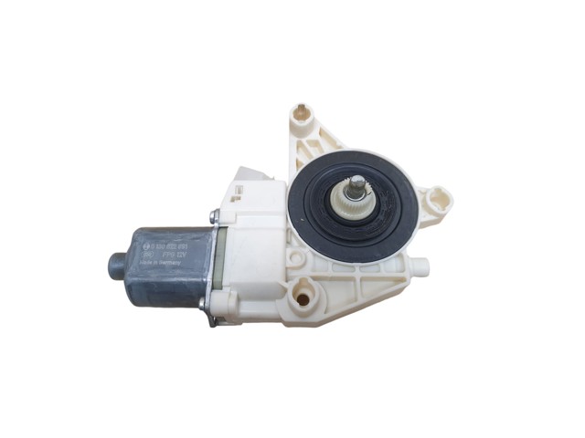 MERCEDES A2469065200 Motor del elevalunas de la puerta delantera derecha  comprar en Albacete