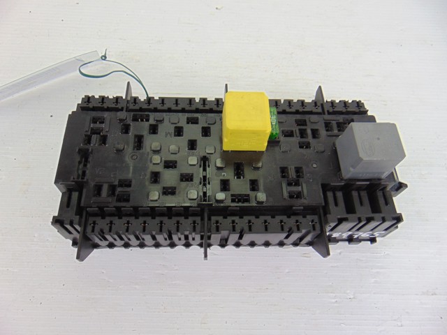 MERCEDES A2469067100 Caja de fusibles comprar Tarragona