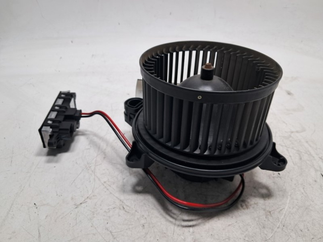 A2478308400 MERCEDES Ventilador habitáculo  en stock Huelva