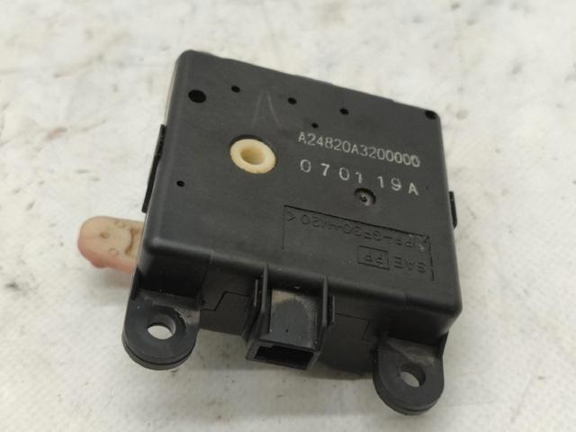 Actuador de compuerta de la calefacción para Nissan Qashqai J10