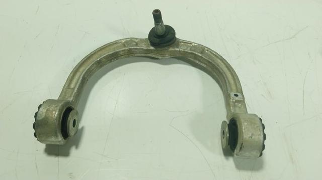 A2513300807 Brazo superior derecho de la suspensión delantera  disponible Utrera