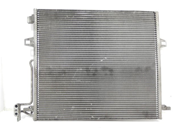 A2515000054 Condensador aire acondicionado  en stock Sabadell
