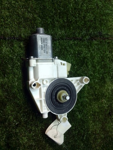 MERCEDES A2518200108 Motor del elevalunas de la puerta trasera izquierda  disponible Valladolid