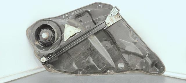 A2518200108 Motor del elevalunas de la puerta trasera izquierda  disponible Utrera
