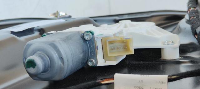 MERCEDES A2518200108 Motor del elevalunas de la puerta trasera izquierda comprar Barcelona