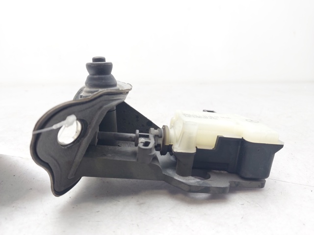 MERCEDES A2518200197 Motor de apertura de tapa de combustible  comprar en Ponferrada