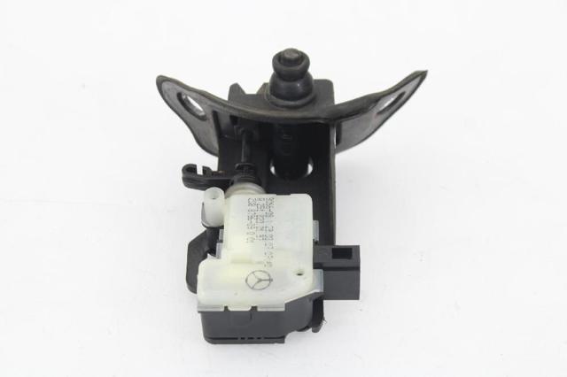 A2518200197 Motor tapa combustible comprar Sevilla