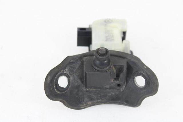 A2518200197 Motor de apertura de tapa de combustible  comprar en Pontevedra