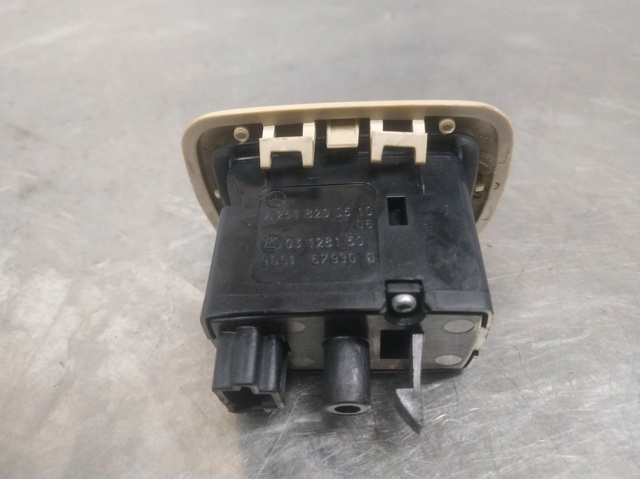A2518200510 Unidad de control de elevalunas delantero derecho  disponible Burgos