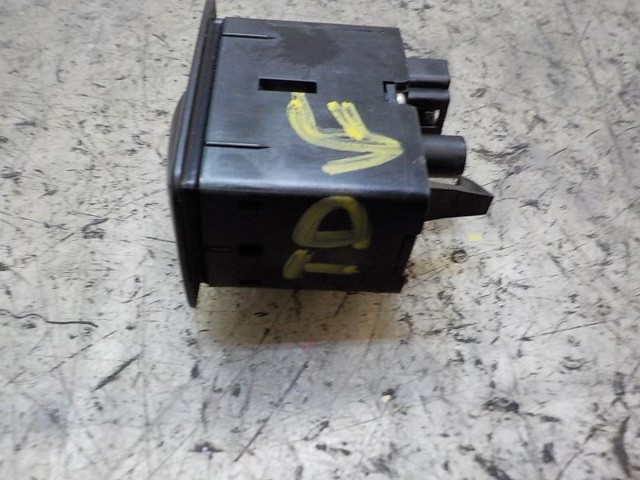 A25182005109051 Unidad de control de elevalunas delantero derecho  disponible Burgos