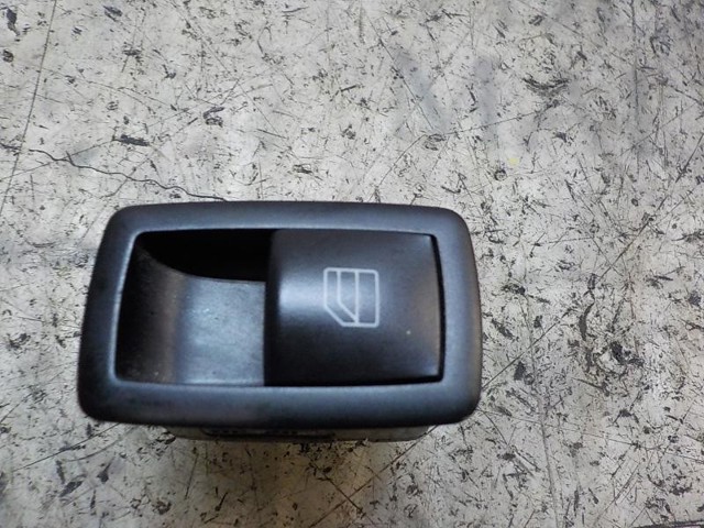 MERCEDES A25182005109051 Unidad de control de elevalunas delantero derecho  comprar en Ponferrada