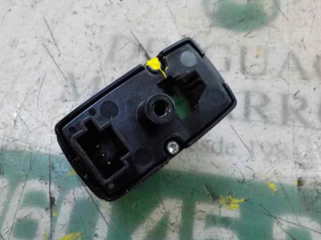 A25182005109051 Unidad de control de elevalunas delantero derecho  en stock Granada