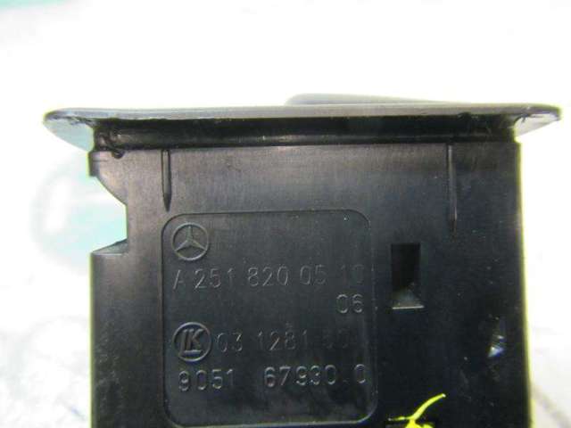 A25182005109051 Unidad de control de elevalunas delantero derecho  disponible Málaga