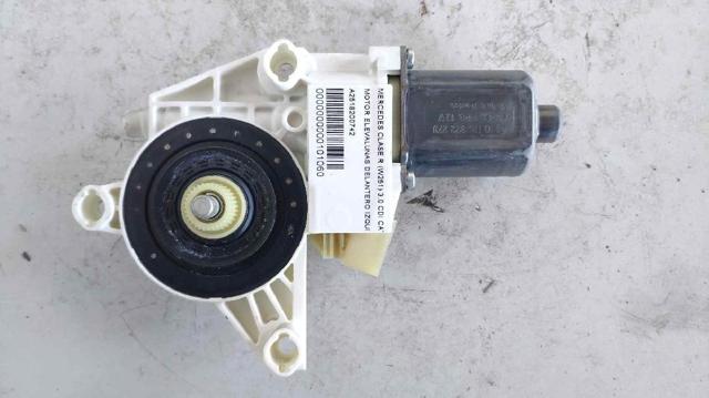 A2518200742 Motor del elevalunas de la puerta delantera izquierda  comprar en Pontevedra