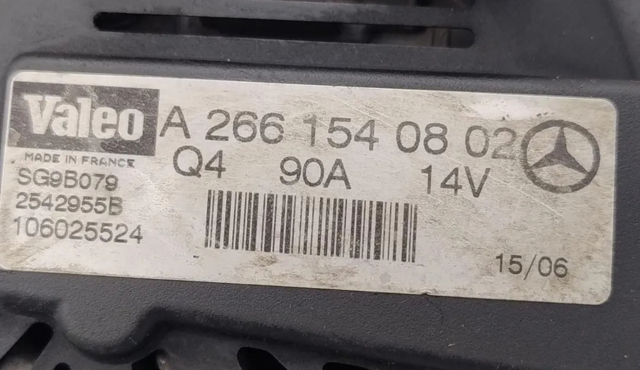 MERCEDES A2661541202 Alternador  en stock Salamanca