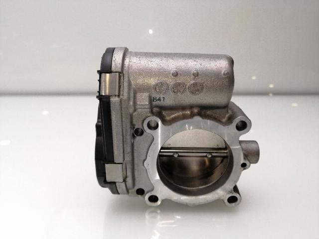 MERCEDES A2701410025 Cuerpo de aceleración completo  disponible España