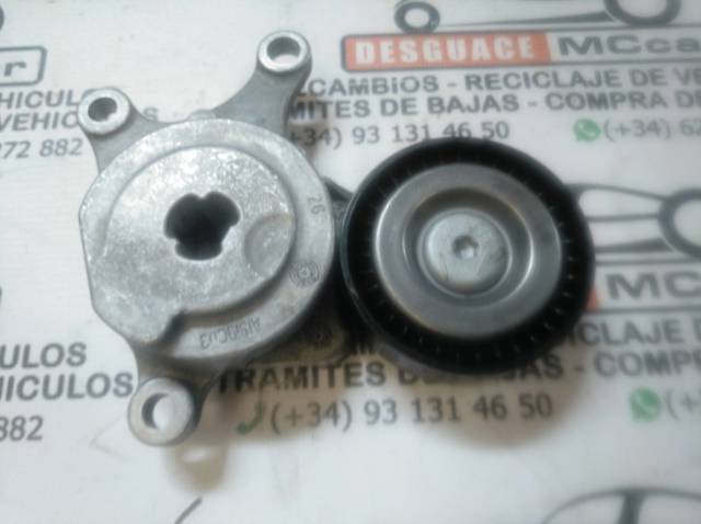 Tensor de correa poli V  A2702000370 MERCEDES