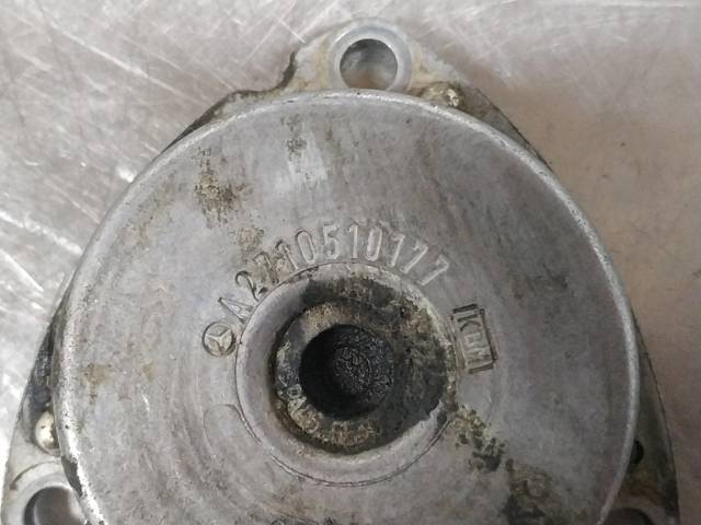 A2710510177 Válvula de control del árbol de levas  en stock Granada