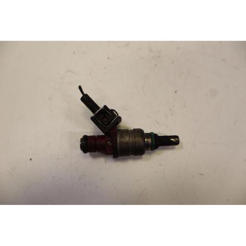 Inyector de combustible A2710780023 MERCEDES