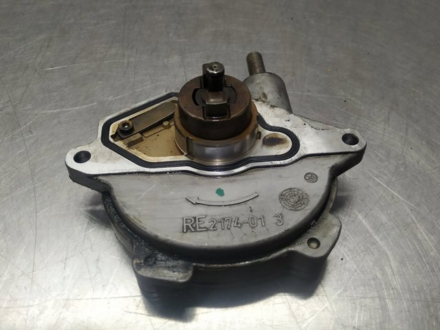 A2712300465 MERCEDES Bomba de vacío  comprar en Oviedo