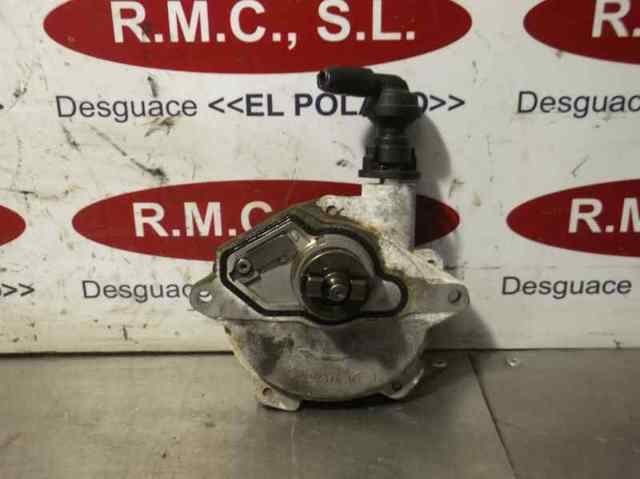 MERCEDES A2712300465 Bomba de vacío  en stock Terrassa