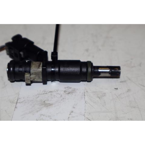 A2720780249 MERCEDES Inyector de combustible  disponible Vigo