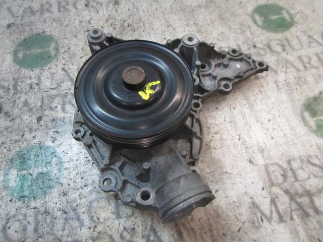 Bomba de agua para motor A2722000901 MERCEDES