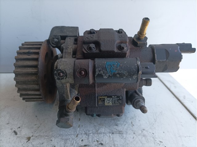 A2C20000754 RENAULT Bomba de alta presión de combustible  comprar en Oviedo