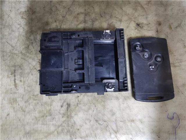 A2C5318518608 Renault (RVI)
