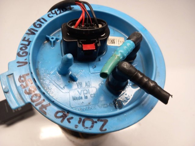 A2C53323172 VAG Bomba de gasolina comprar Madrid