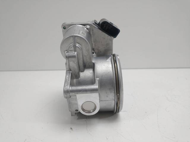 A2C59511698 Cuerpo de aceleración completo  disponible Utrera