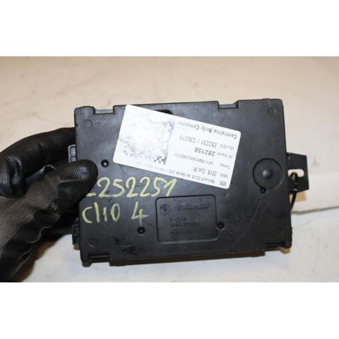 RENAULT A2C92226608 Caja de fusibles comprar Pamplona