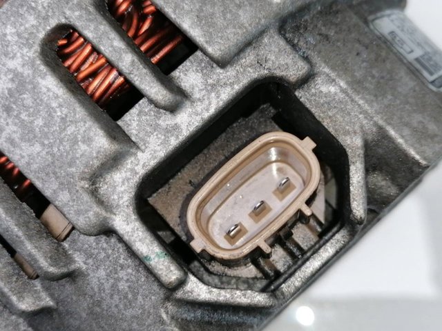 MAZDA A2TJ0681A Alternador  en stock Valencia