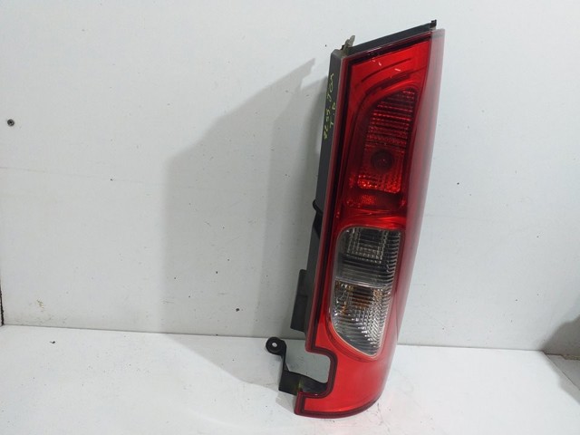 MERCEDES A4159062700 Piloto trasero derecho  disponible Valladolid