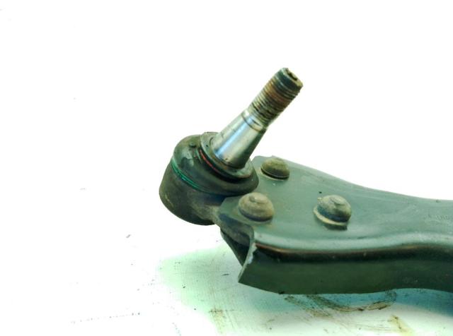 A4473301407 MERCEDES Brazo inferior izquierdo de la suspensión delantera  en stock Gandía