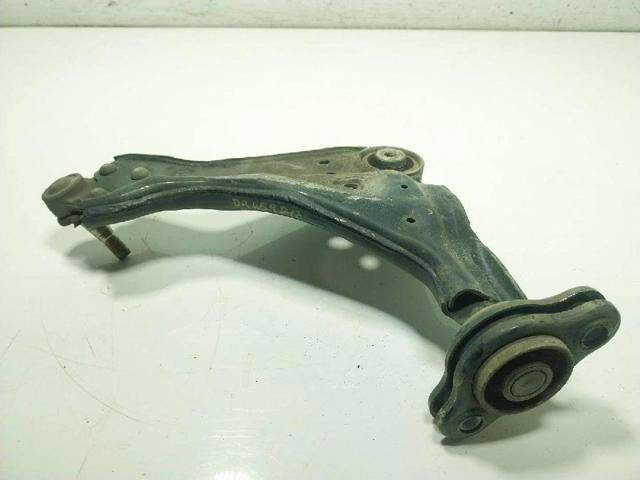 A4473301407 MERCEDES Brazo inferior izquierdo de la suspensión delantera  en stock Huelva