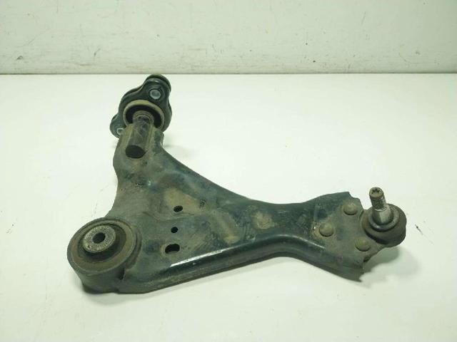 A4473301507 MERCEDES Brazo inferior derecho de la suspensión delantera  comprar en Jaén