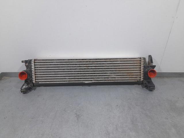 Enfriador de aire de admisión A4475010501 MERCEDES