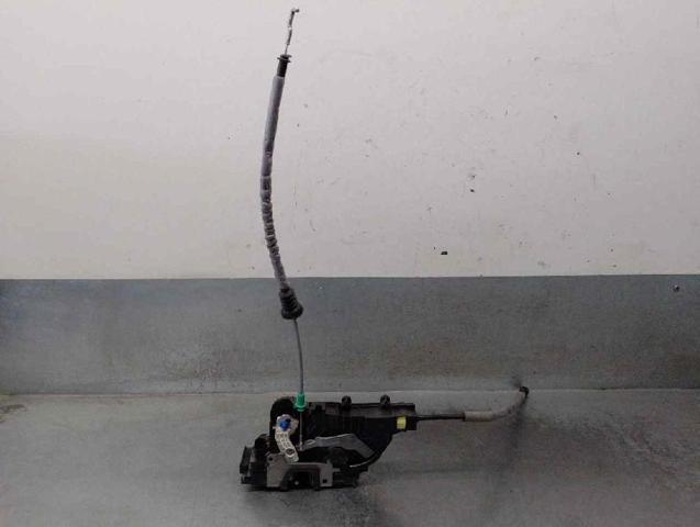 A4477200035 Cerradura de puerta delantera izquierda  disponible Utrera