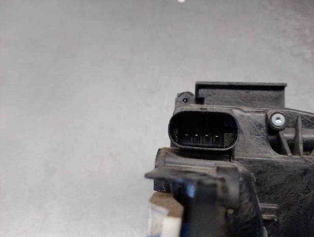 A4477200035 MERCEDES Cerradura de puerta delantera izquierda  comprar en Lleida