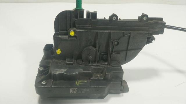 A4477200235 MERCEDES Cerradura de puerta delantera derecha  comprar en Jaén