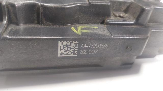 A4477200235 MERCEDES Cerradura de puerta delantera derecha  en stock Córdoba